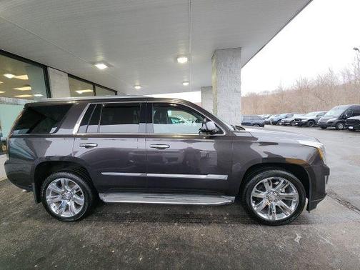 2015 Cadillac Escalade Luxury