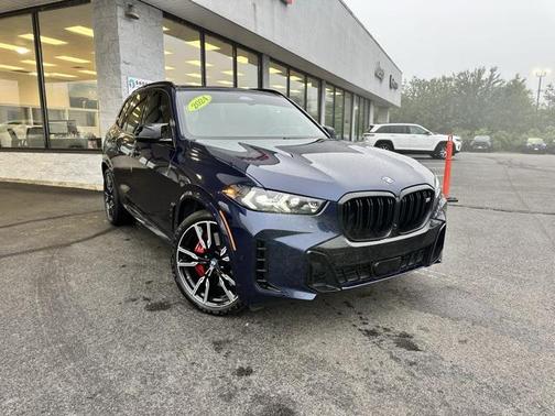 2024 BMW X5 M60i