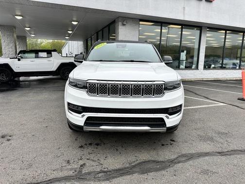 2023 Jeep Grand Wagoneer 4x4