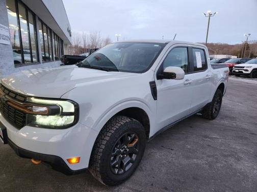 2023 Ford Maverick Lariat