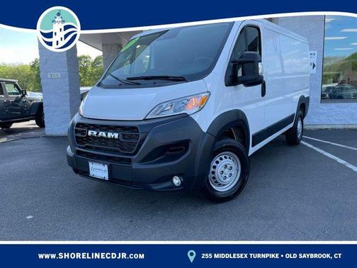 Bright White Clearcoat 2025 RAM ProMaster 2500 Tradesman