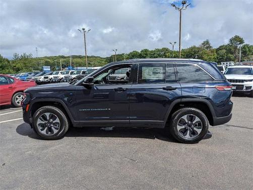 2023 Jeep Grand Cherokee 4xe Base