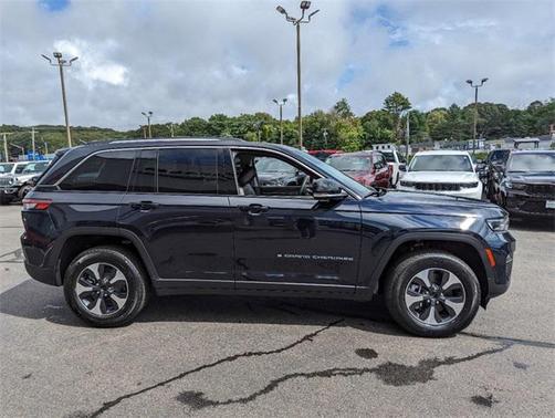 2023 Jeep Grand Cherokee 4xe Base