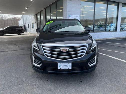 Stellar Black Metallic 2019 Cadillac XT5 Premium Luxury