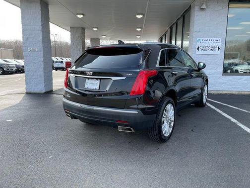 Stellar Black Metallic 2019 Cadillac XT5 Premium Luxury