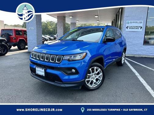 2022 Jeep Compass Latitude Lux