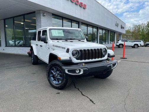 Bright White Clearcoat 2026 Jeep Gladiator 85th Anniversary Edition