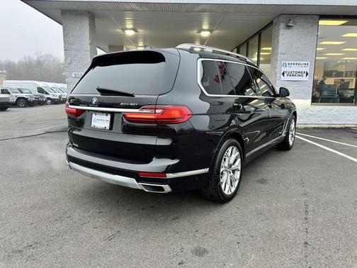 2022 BMW X7 xDrive40i
