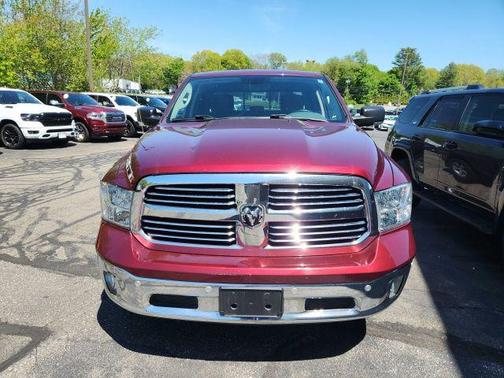 Delmonico Red Pearlcoat 2019 RAM 1500 Big Horn