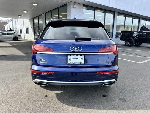 2022 Audi Q5 45 S line Premium