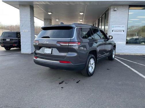 Baltic Gray Metallic Clearcoat 2025 Jeep Grand Cherokee L Laredo