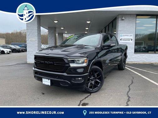 Diamond Black Crystal Pearlcoat 2020 RAM 1500 Laramie