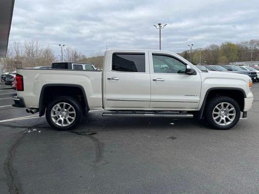 White Diamond Tricoat 2015 GMC Sierra 1500 Denali