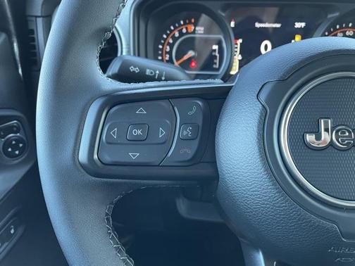 2026 Jeep Gladiator Willys 4x4