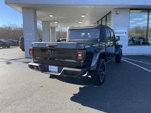 2026 Jeep Gladiator Willys 4x4