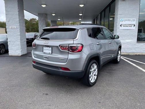 Billet Silver Metallic Clearcoat 2022 Jeep Compass Latitude Lux