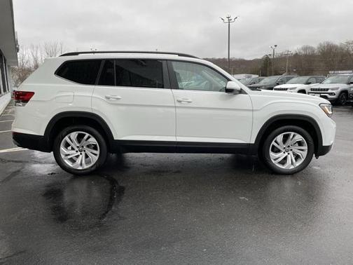 2023 Volkswagen Atlas 3.6L SE w/Technology