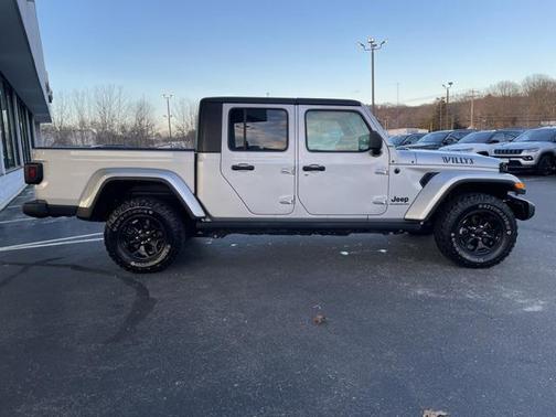 2022 Jeep Gladiator Willys 4x4