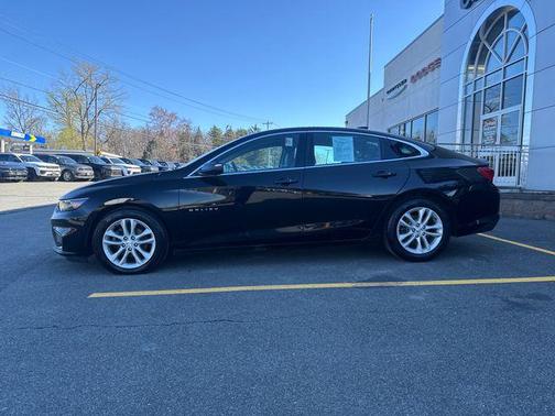 Mosaic Black Metallic 2017 Chevrolet Malibu 1LT