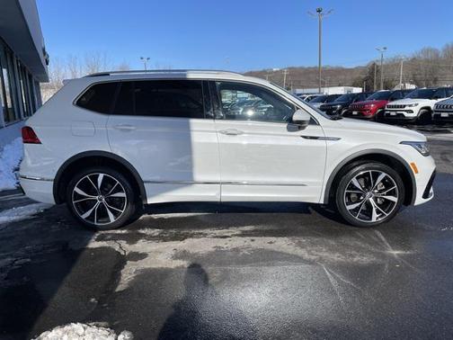 2024 Volkswagen Tiguan 2.0T SEL R-Line 4MOTION