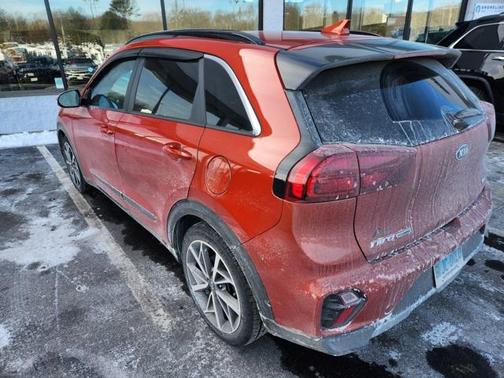 2020 Kia Niro Touring SE