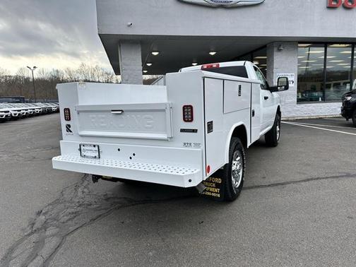 2024 RAM 3500 Tradesman Regular Cab 4x4 8' Box