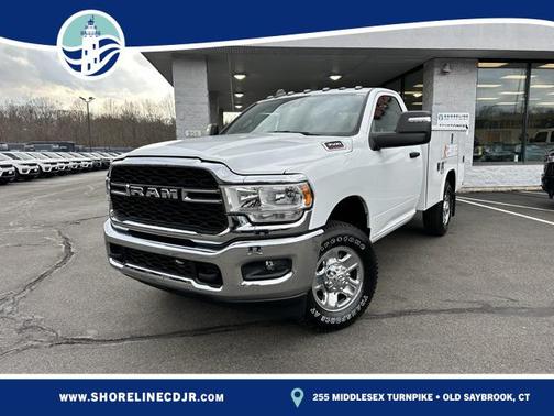 2024 RAM 3500 Tradesman Regular Cab 4x4 8' Box