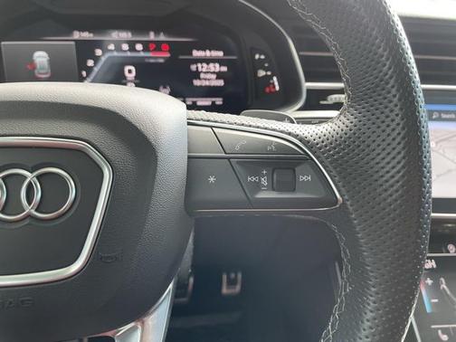 2023 Audi SQ8 4.0T Premium Plus