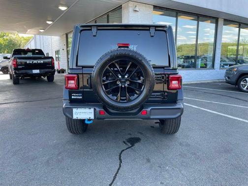 Black Clearcoat 2024 Jeep Wrangler 4xe Sahara