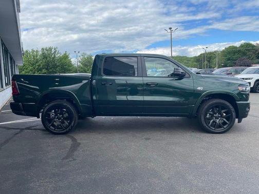 Serrano Green Metallic 2026 RAM 1500 Laramie