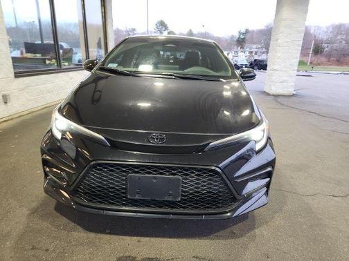 Black 2026 Toyota Corolla SE