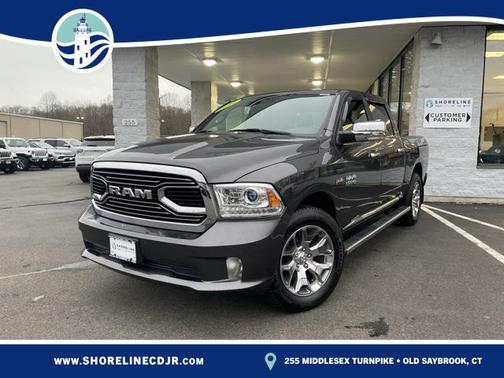 2017 RAM 1500 Limited Crew Cab 4x4 5'7' Box