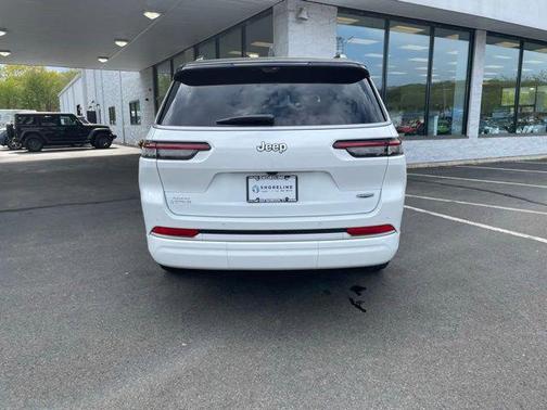 Bright White Clearcoat 2026 Jeep Grand Cherokee L Summit