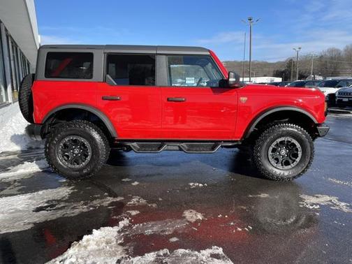 2023 Ford Bronco Badlands