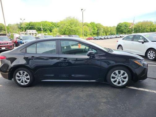 Midnight Black Metallic 2025 Toyota Corolla LE