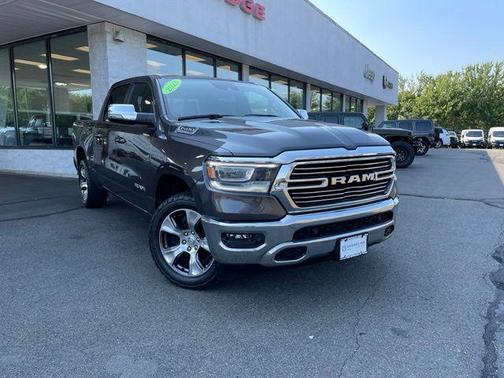 Granite Crystal Metallic Clearcoat 2023 RAM 1500 Laramie