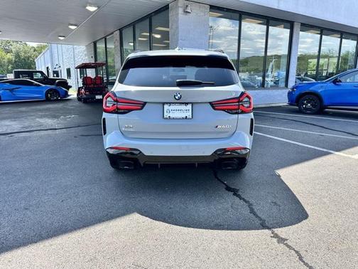 2024 BMW X3 M40i