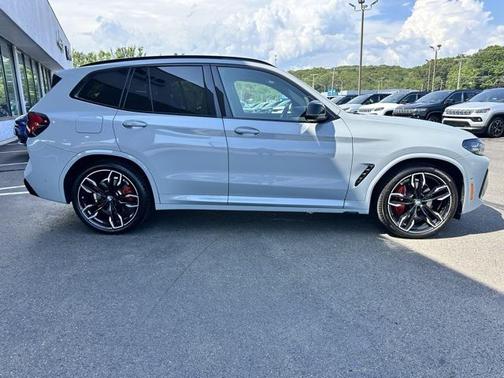 2024 BMW X3 M40i
