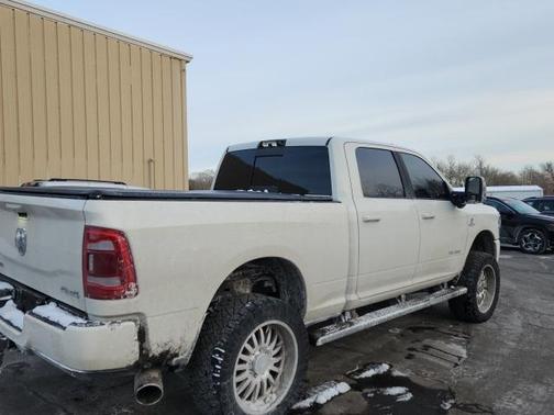 2024 RAM 2500 Laramie Crew Cab 4x4 6'4' Box