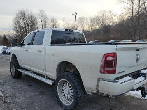 2024 RAM 2500 Laramie Crew Cab 4x4 6'4' Box