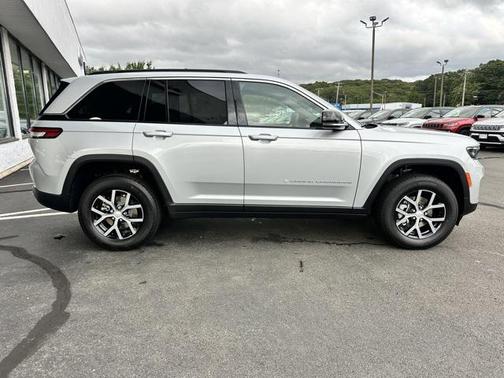 2025 Jeep Grand Cherokee Limited X