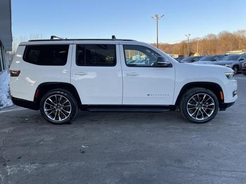 2023 Jeep Wagoneer Series II 4x4