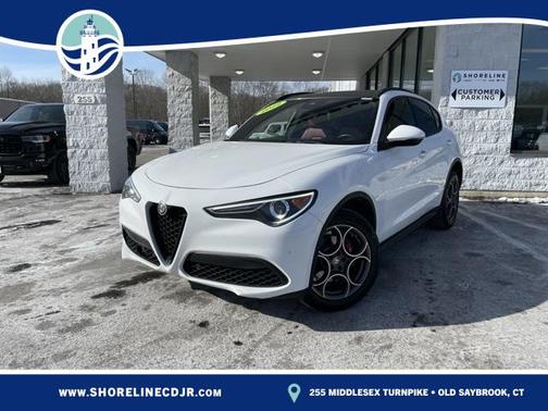 2022 Alfa Romeo Stelvio Sprint