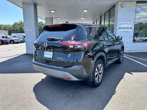 2021 Nissan Rogue SV