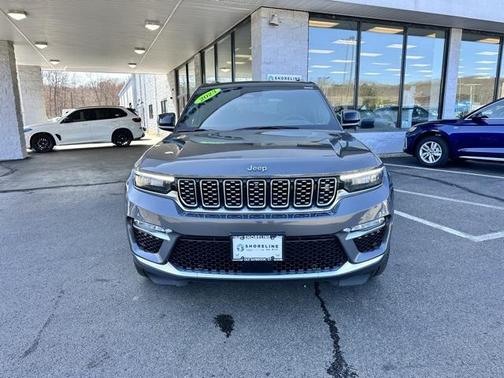 2023 Jeep Grand Cherokee Summit