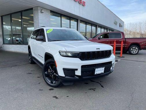 Bright White Clearcoat 2022 Jeep Grand Cherokee L Altitude
