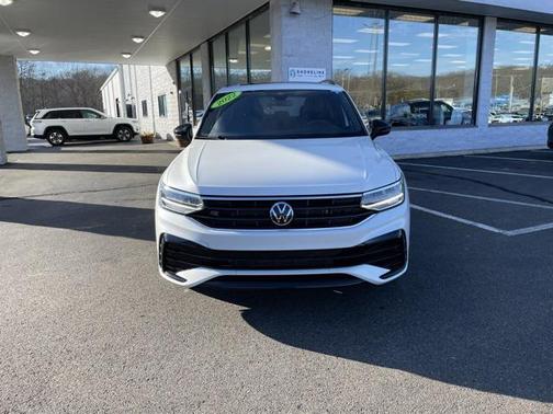 2022 Volkswagen Tiguan 2.0T SE R-Line Black 4MOTION