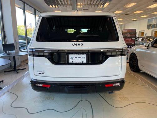 Bright White Clearcoat 2026 Jeep Grand Wagoneer Grand Wagoneer