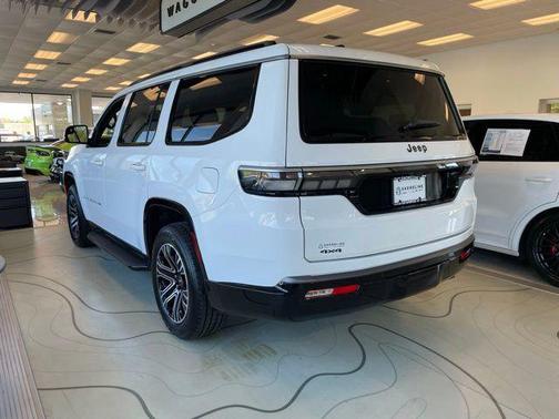 Bright White Clearcoat 2026 Jeep Grand Wagoneer Grand Wagoneer