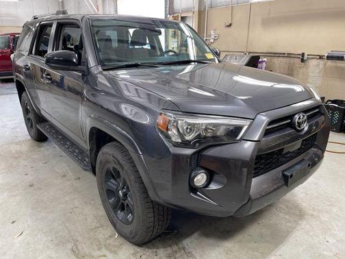 Magnetic Gray Metallic 2020 Toyota 4Runner SR5